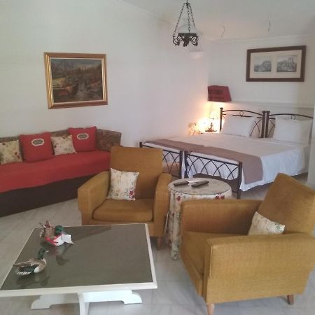 Saronic View Hostal Anavyssos Exterior foto